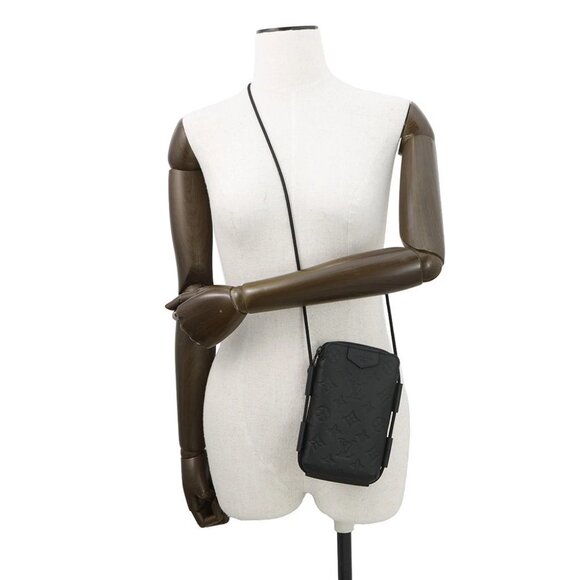 LOUIS VUITTON Lace-up Pouch Monogram Shadow Black M12601 - Picture 4 of 9